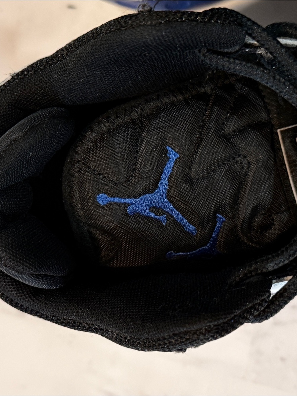 Men’s *Like New * Air Jordan’s Size 9
Black and White with Blue accents - Picture 4 of 5